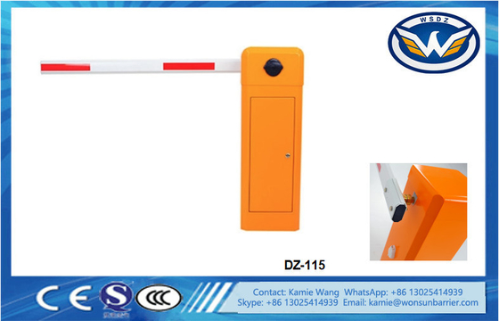 RS485 إشارة المرور موقف السيارات حاجز RFID قارئ حاجز المرور بوابة مع ذراع 6m